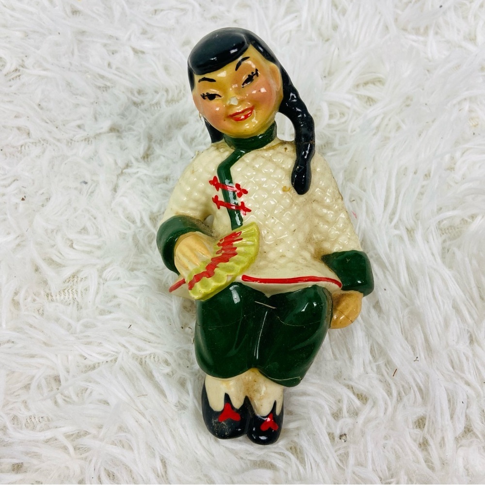 Ceramic studio glass ceramic Chinese small Asian girl sitting shelf statue - Picture 8 of 9